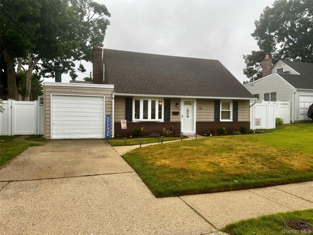114 Boston Avenue, Massapequa, NY 11758