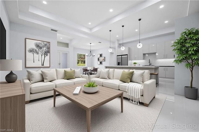 3990 27nd AVE NE, Naples, FL 34120