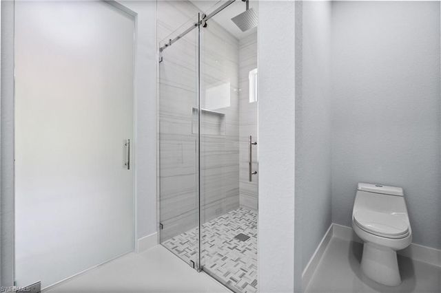 3990 27nd AVE NE, Naples, FL 34120