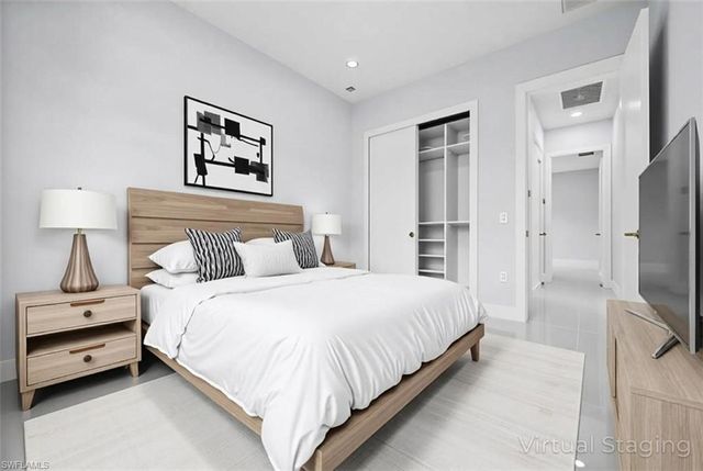 3990 27nd AVE NE, Naples, FL 34120