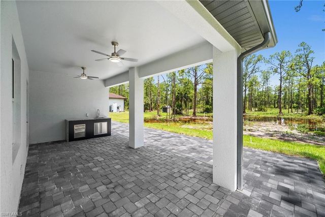 3990 27nd AVE NE, Naples, FL 34120