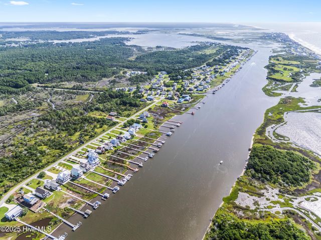 240 Waterway Drive, Sneads Ferry, NC 28460
