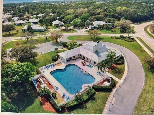 791 NE Trailside Run, Port St. Lucie, FL 34983