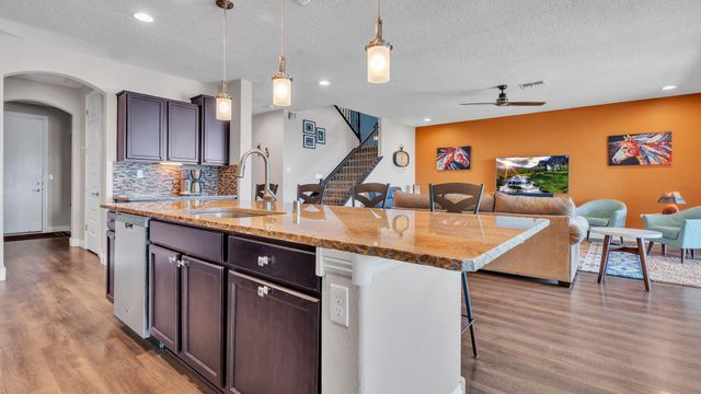 1840 Cooke Canyon Drive NW, Albuquerque, NM 87120