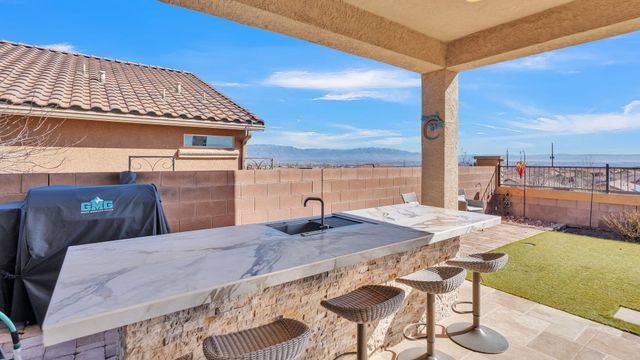 1840 Cooke Canyon Drive NW, Albuquerque, NM 87120