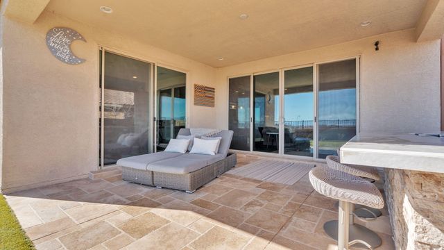 1840 Cooke Canyon Drive NW, Albuquerque, NM 87120