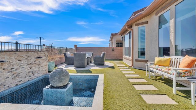 1840 Cooke Canyon Drive NW, Albuquerque, NM 87120