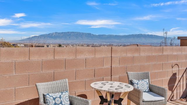 1840 Cooke Canyon Drive NW, Albuquerque, NM 87120