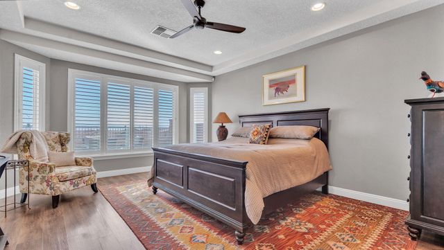 1840 Cooke Canyon Drive NW, Albuquerque, NM 87120