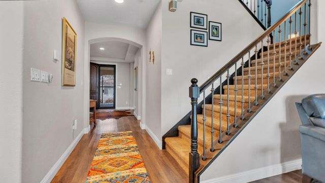 1840 Cooke Canyon Drive NW, Albuquerque, NM 87120