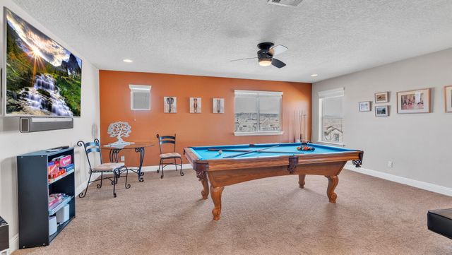 1840 Cooke Canyon Drive NW, Albuquerque, NM 87120