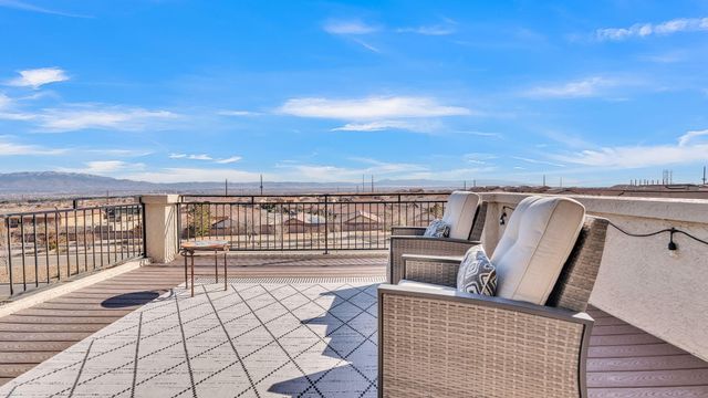 1840 Cooke Canyon Drive NW, Albuquerque, NM 87120