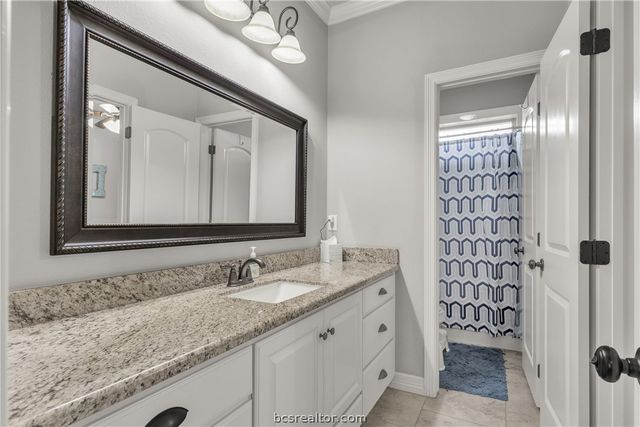 4251 Rocky Rhodes Drive, College Station, TX 77845