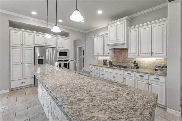 4251 Rocky Rhodes Drive, College Station, TX 77845