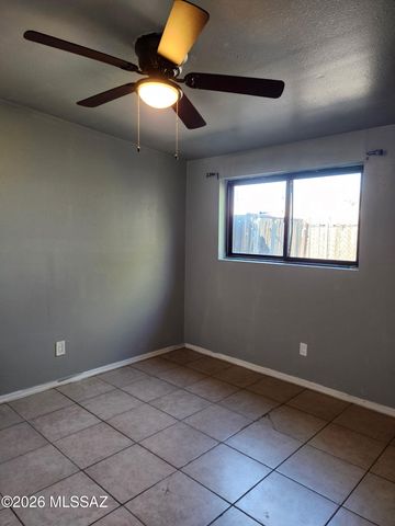 505 N Westmoreland Avenue, Tucson, AZ 85745