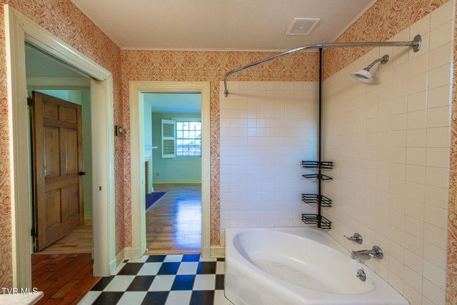 1256 Catawba Street, Kingsport, TN 37660