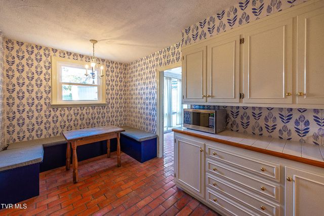 1256 Catawba Street, Kingsport, TN 37660