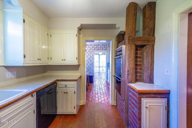 1256 Catawba Street, Kingsport, TN 37660