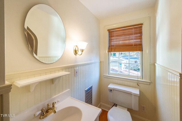 1256 Catawba Street, Kingsport, TN 37660