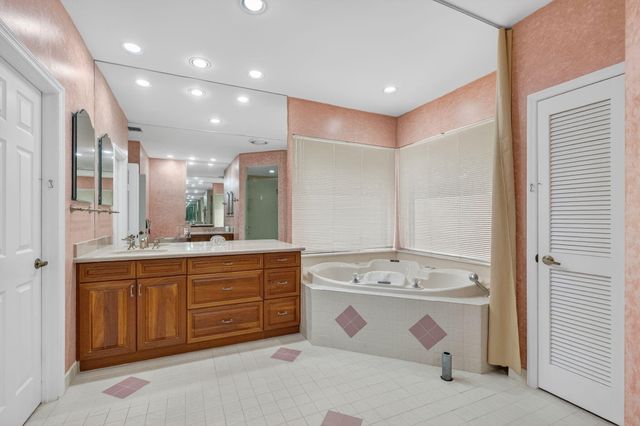 2946 Sabalwood Court, Delray Beach, FL 33445