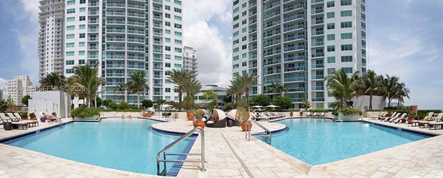 253 NE 2nd St 3302, Miami, FL 33132