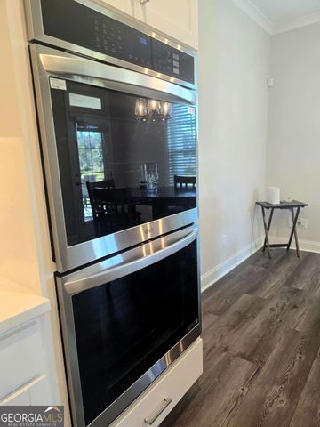 390 Harbour Island Circle, Waverly, GA 31565