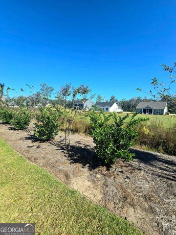 390 Harbour Island Circle, Waverly, GA 31565