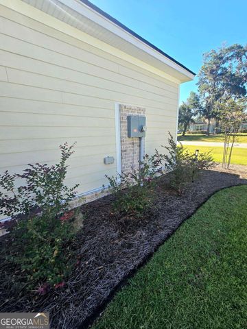 390 Harbour Island Circle, Waverly, GA 31565