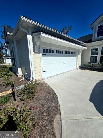 390 Harbour Island Circle, Waverly, GA 31565