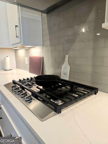 390 Harbour Island Circle, Waverly, GA 31565