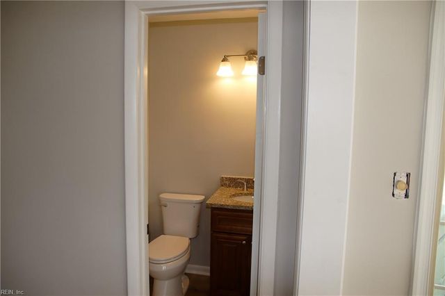 118 Hidalgo DR, Hampton, VA 23669