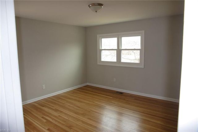 118 Hidalgo DR, Hampton, VA 23669