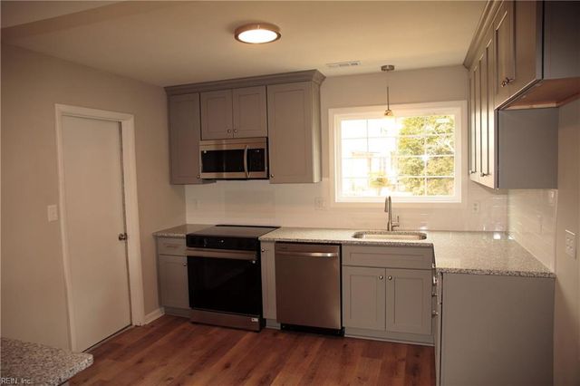 118 Hidalgo DR, Hampton, VA 23669