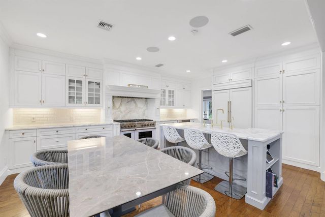 2892 Banyan Blvd Circle NW, Boca Raton, FL 33431