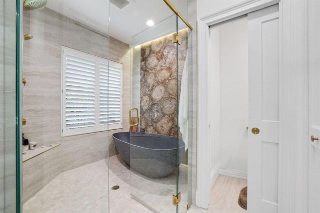 2892 Banyan Blvd Circle NW, Boca Raton, FL 33431
