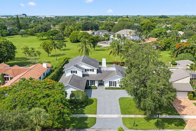 2892 Banyan Blvd Circle NW, Boca Raton, FL 33431
