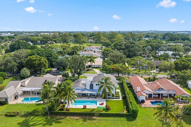2892 Banyan Blvd Circle NW, Boca Raton, FL 33431