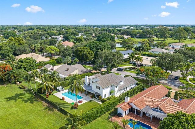 2892 Banyan Blvd Circle NW, Boca Raton, FL 33431