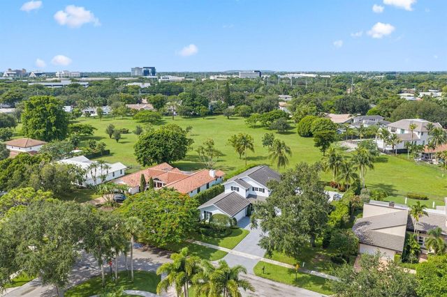 2892 Banyan Blvd Circle NW, Boca Raton, FL 33431