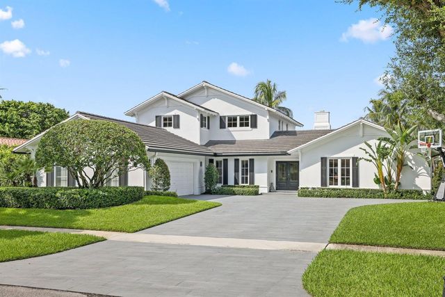 2892 Banyan Blvd Circle NW, Boca Raton, FL 33431