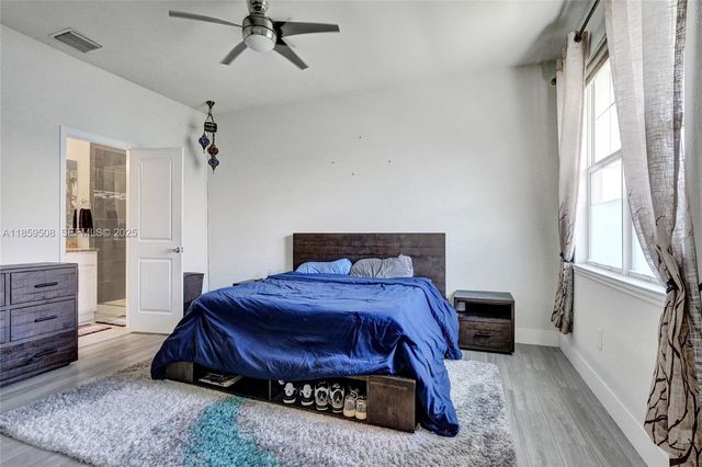4046 Long Leaf Lane, Hollywood, FL 33021