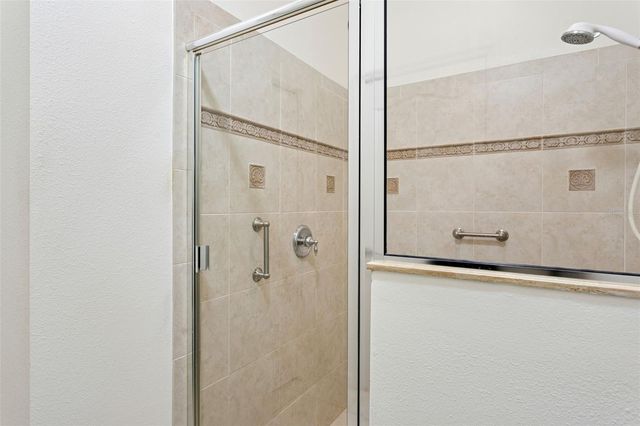 9417 LEATHERWOOD AVENUE, Tampa, FL 33647