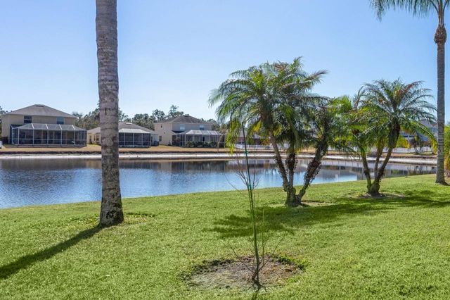 9417 LEATHERWOOD AVENUE, Tampa, FL 33647