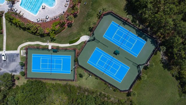 9417 LEATHERWOOD AVENUE, Tampa, FL 33647