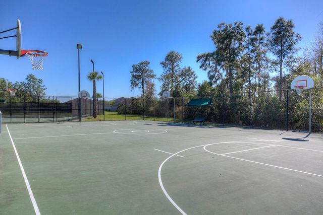 9417 LEATHERWOOD AVENUE, Tampa, FL 33647