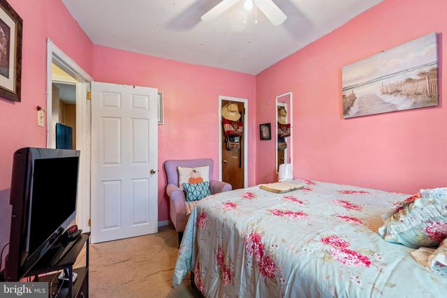 222 CEDAR AVE, Oaklyn, NJ 08107
