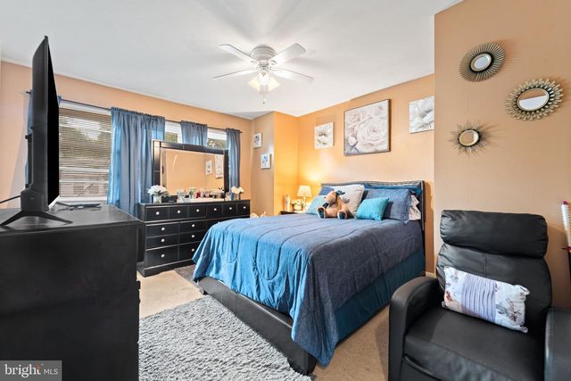 222 CEDAR AVE, Oaklyn, NJ 08107