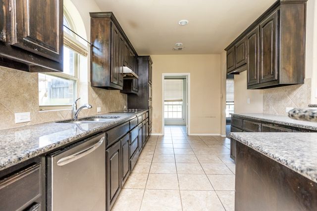 1213 Goffin Drive, Desoto, TX 75115