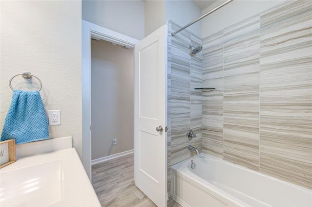 6022 Bristol Spur Lane, Katy, TX 77493