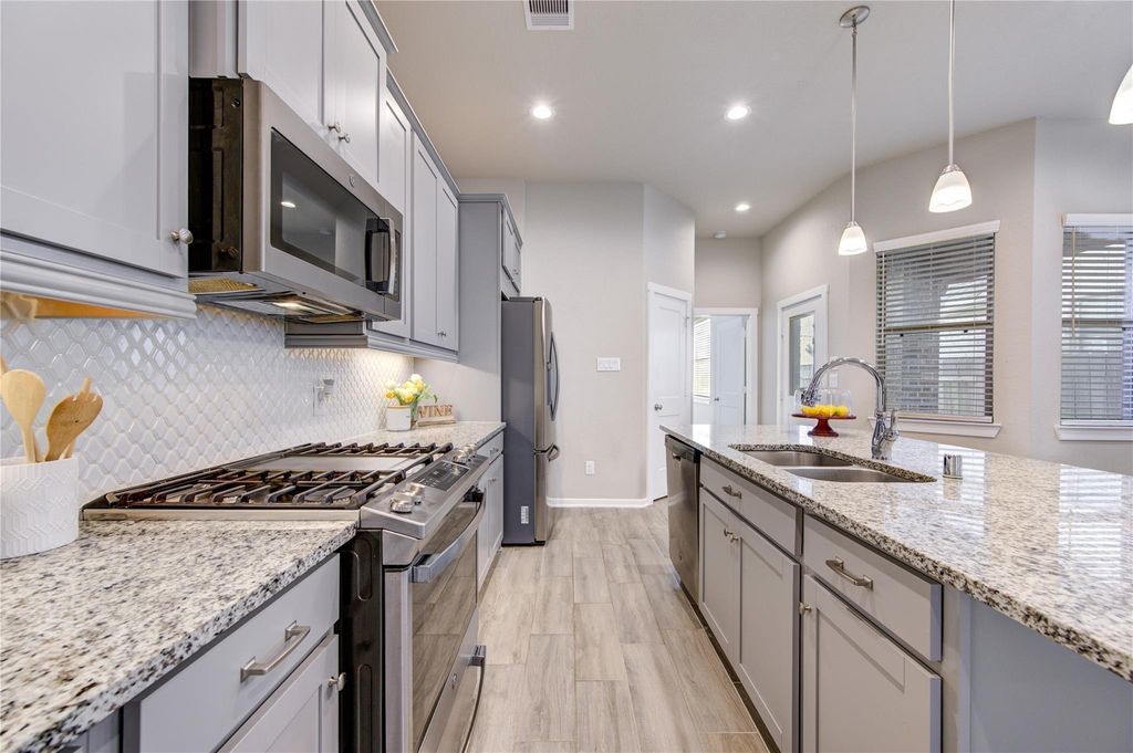 6022 Bristol Spur Lane, Katy, TX 77493